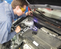 mechanic-checking ac